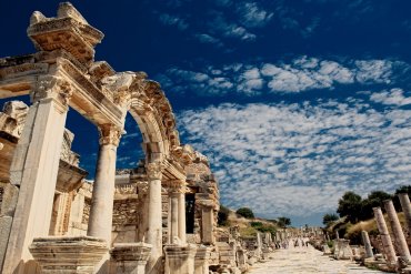 4 Days Ephesus, Pamukkale and Cappadocia Tour from Istanbul by Plane & Bus